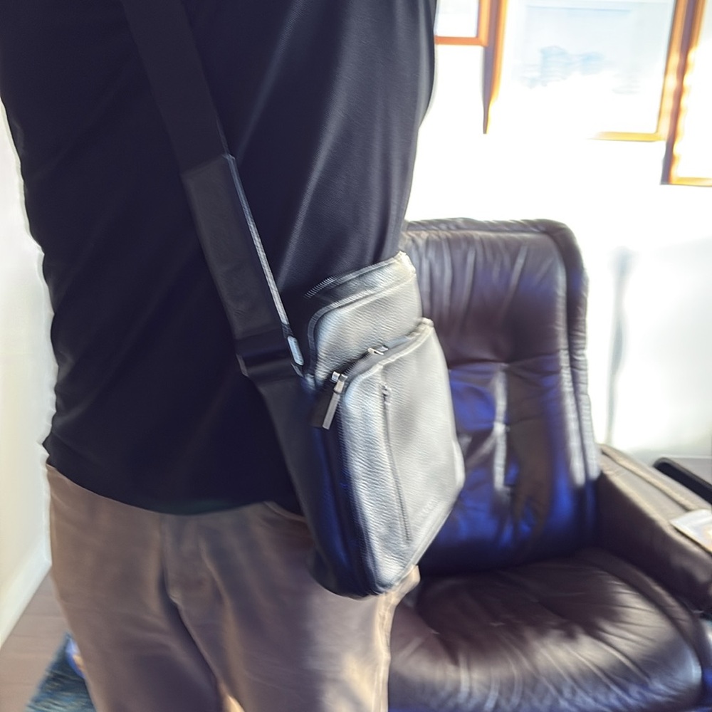 Porsche Design - Picture 9 of 9
